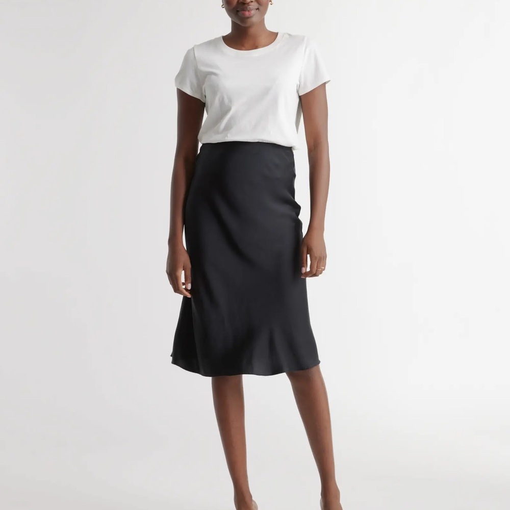 NWT Quince 100% Washable Silk Skirt